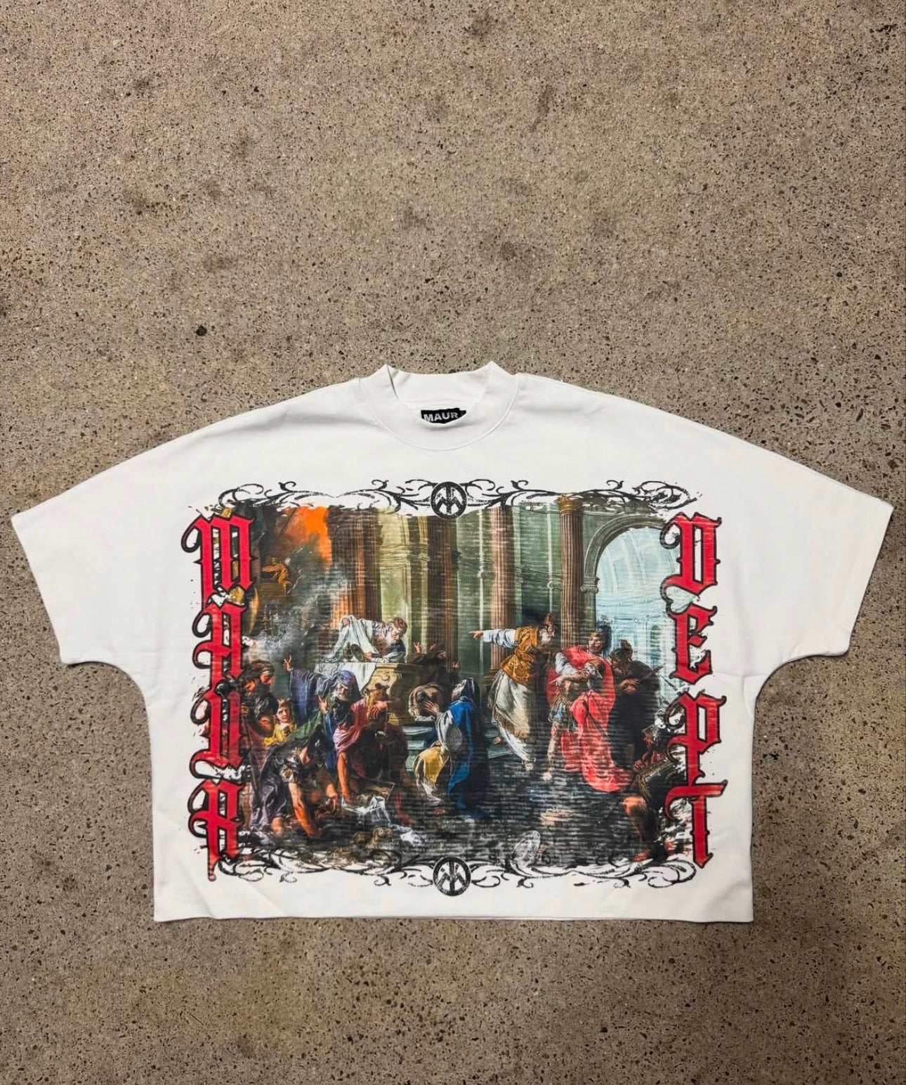 Maur Graphic Tee